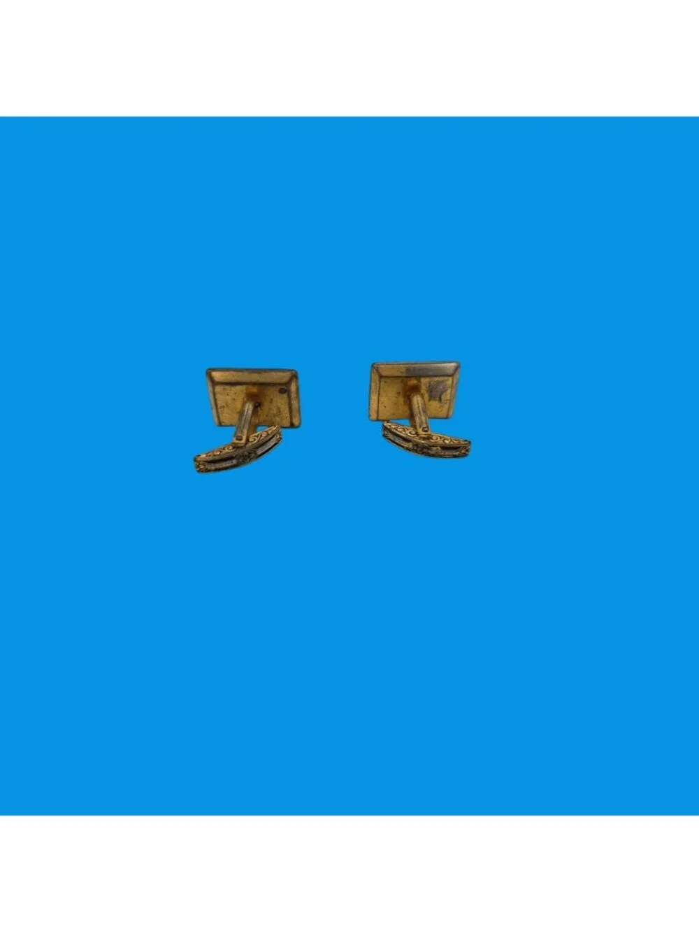 Vintage Gold-Tone Square Cufflinks With Intricate Engraved Design